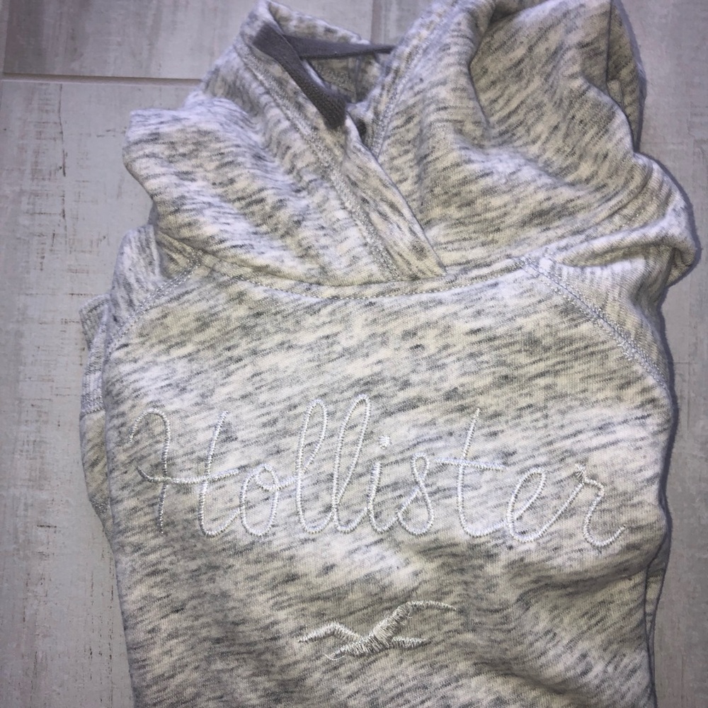 2 tone grey hoodie